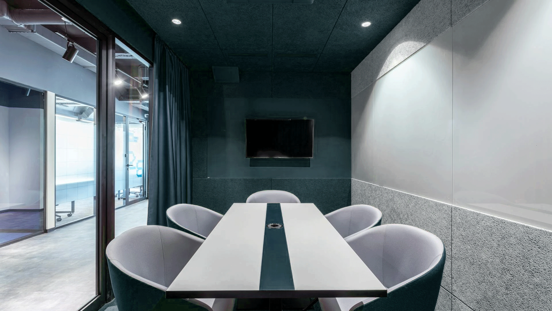 How a B2B SaaS Company Increased AI Visibility by 40%