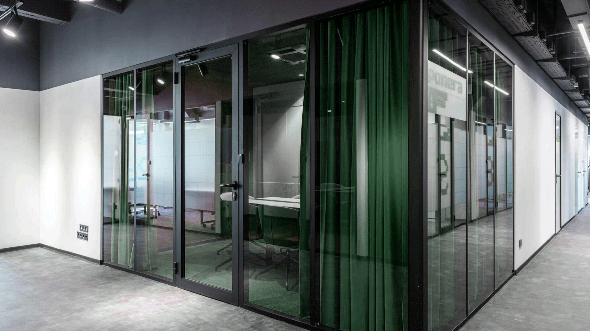 Designing dashboards that inform without overwhelming: practical strategies that really work